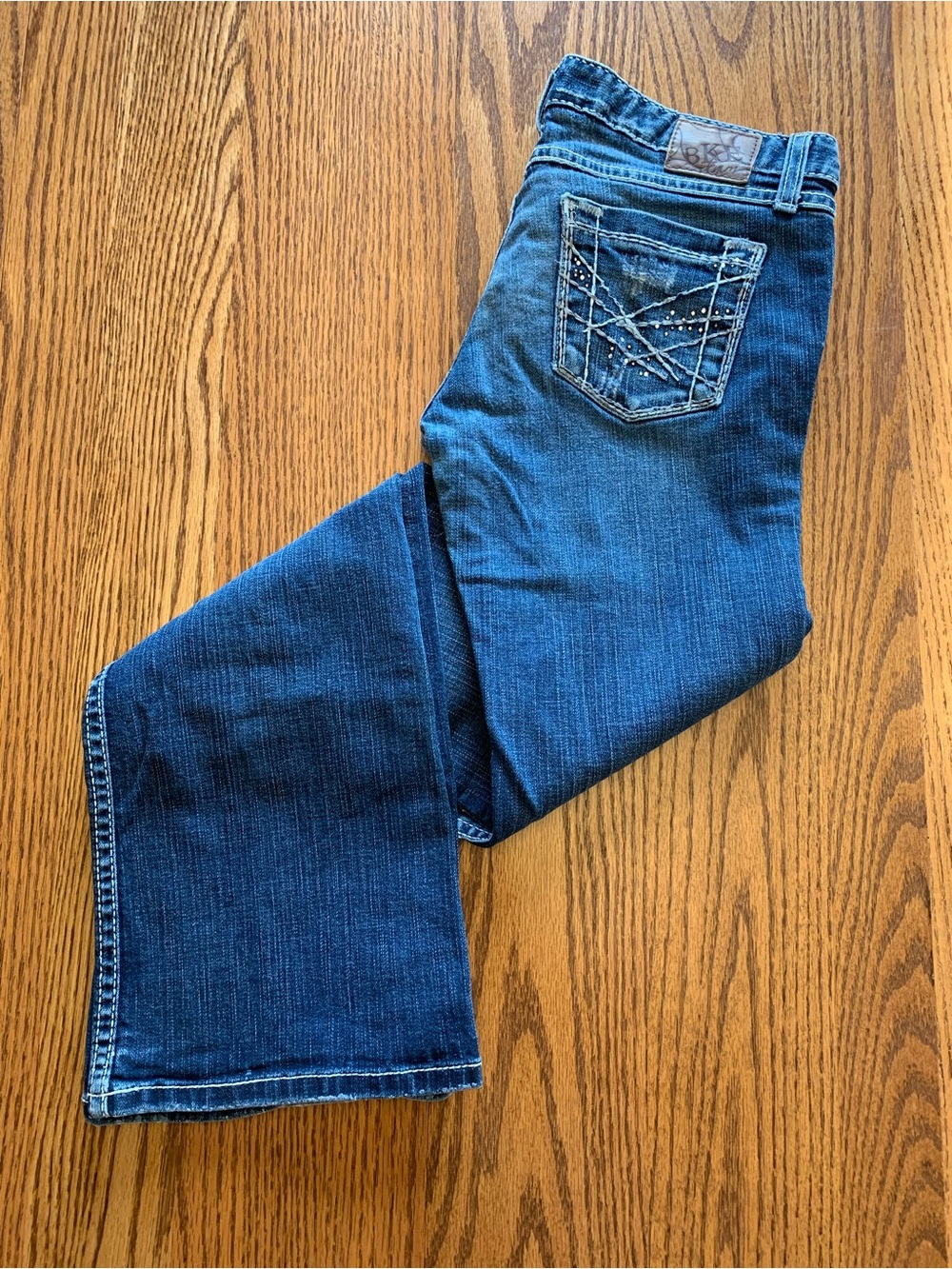 BKE Women’s Jeans with Pocket Embellishment